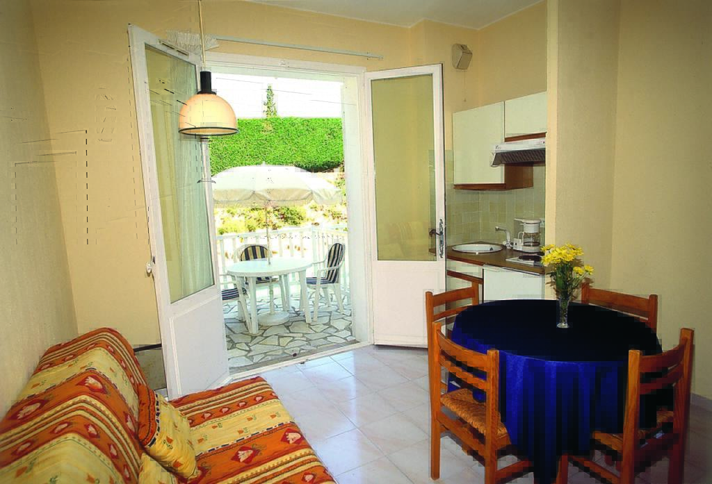 Hotel Lou Paouvadou Sainte-Maxime Habitación foto